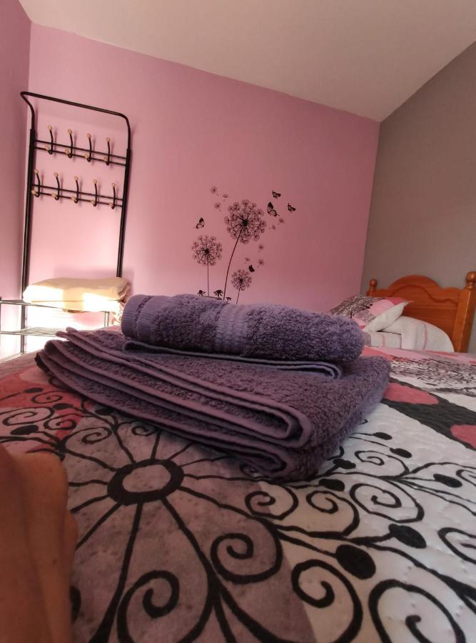 Hostal El Bodegon Ateca Bagian luar foto