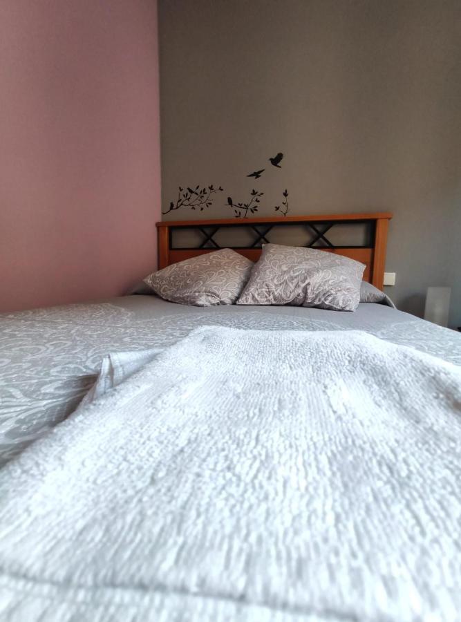 Hostal El Bodegon Ateca Bagian luar foto