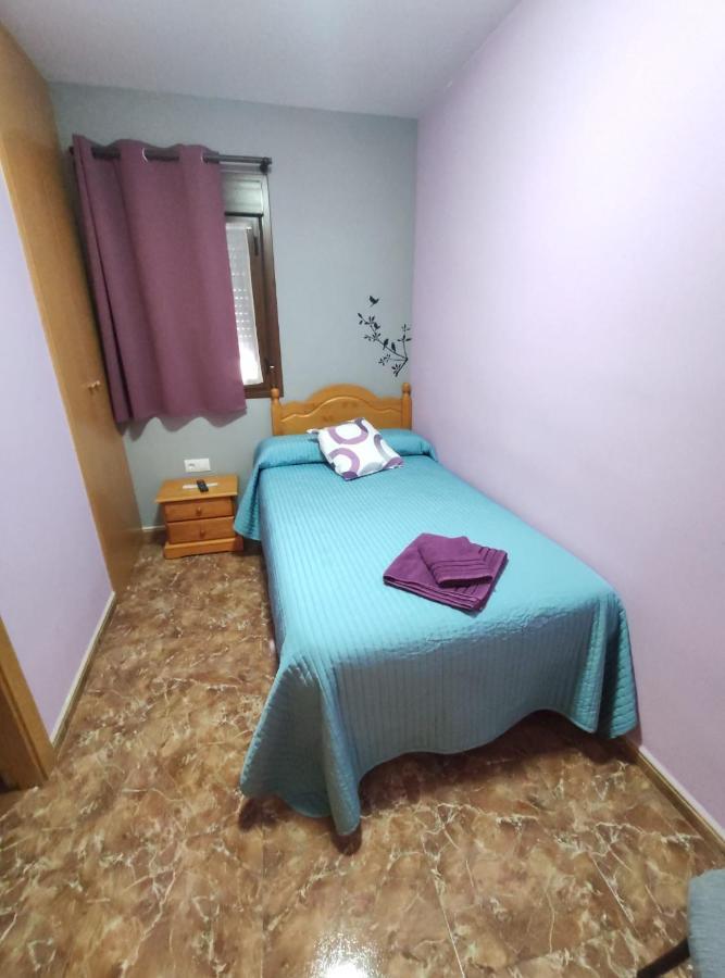 Hostal El Bodegon Ateca Bagian luar foto