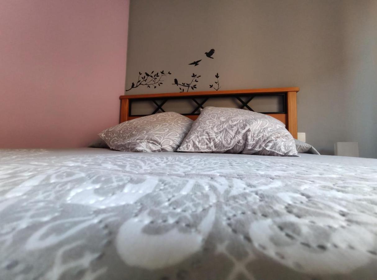Hostal El Bodegon Ateca Bagian luar foto