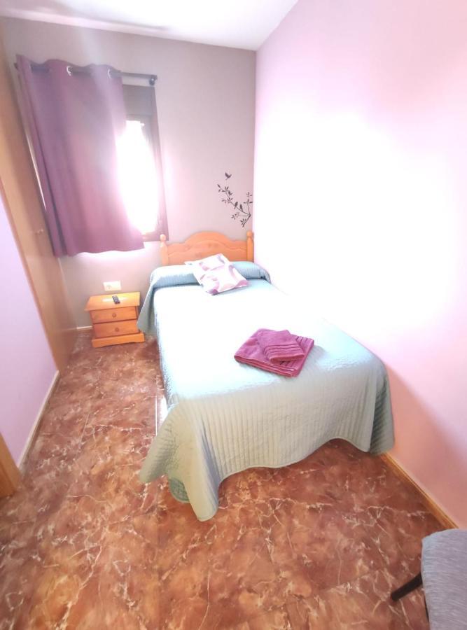 Hostal El Bodegon Ateca Bagian luar foto